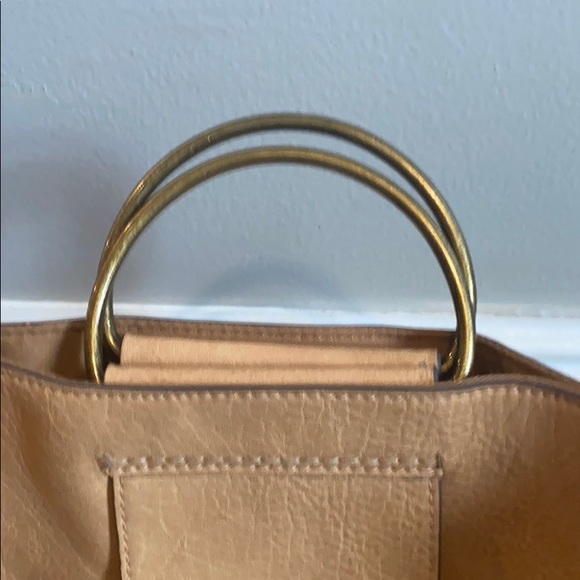 Universal Thread Purse - Picture 2 of 5